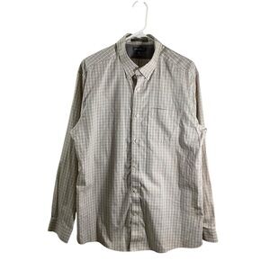 Eddie Bauer Men's Checkered Wrinkle Free Relaxed Fit Button Down Shirt